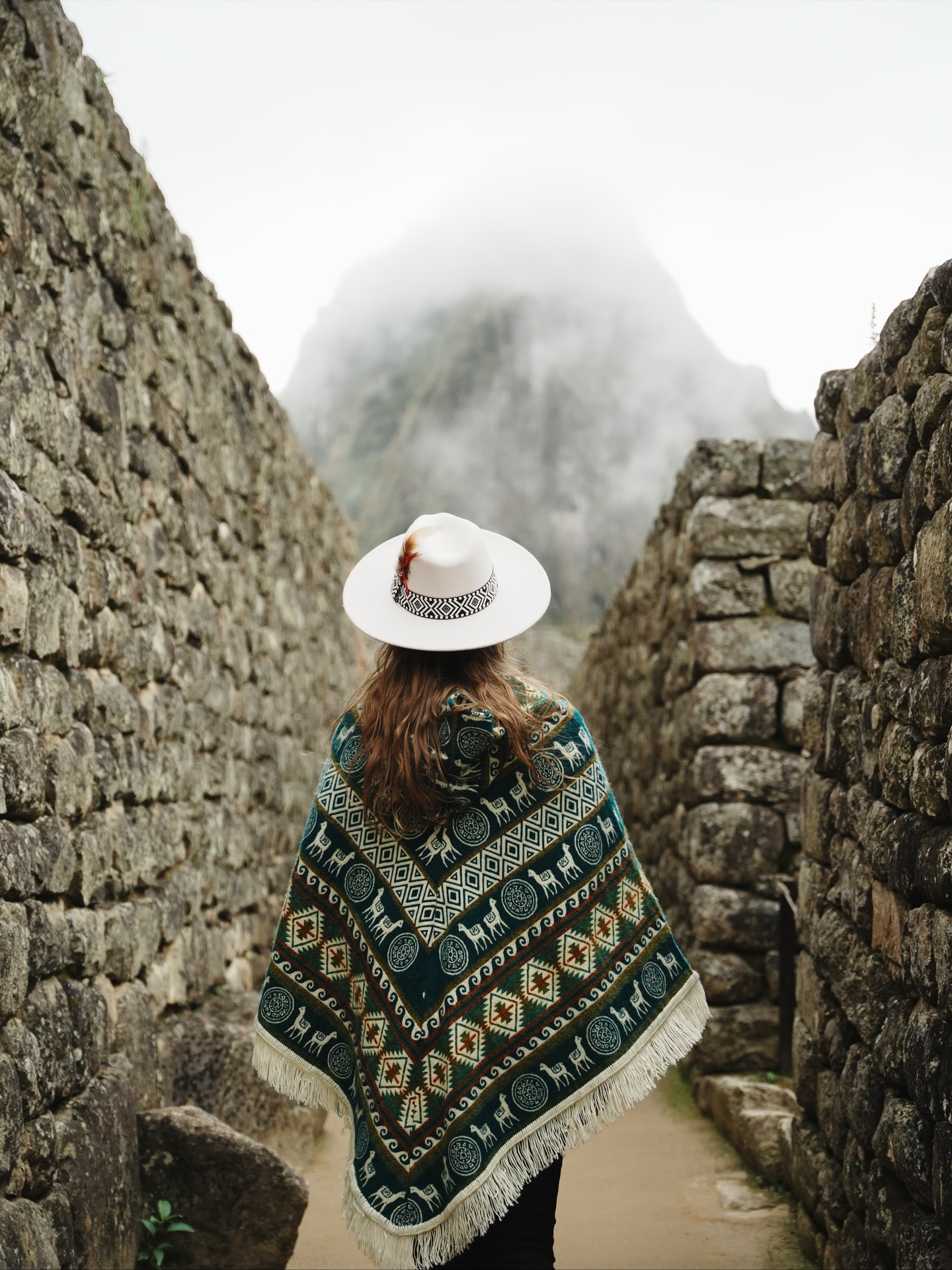 Stone structures and ancient Inca architecture in Machu Picchu
